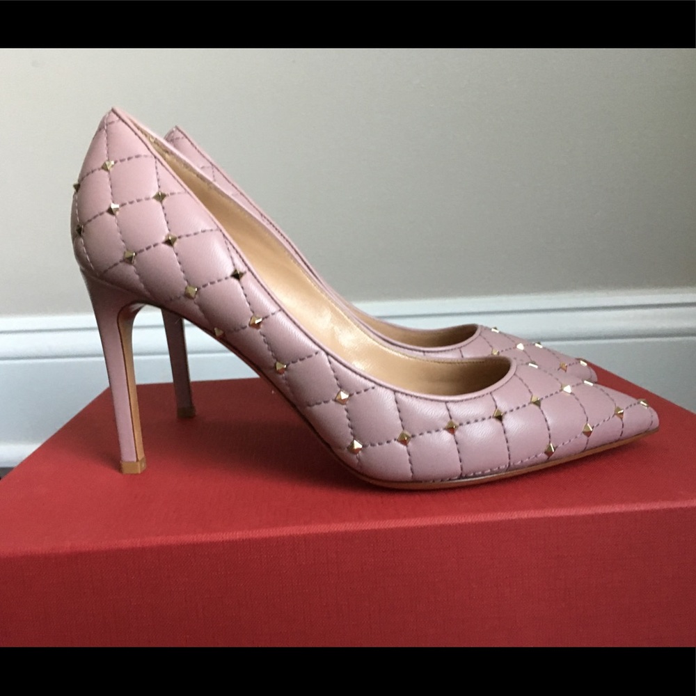 NIB Pink Valentino Rockstud Quilted Pumps 38.5 (8.5)